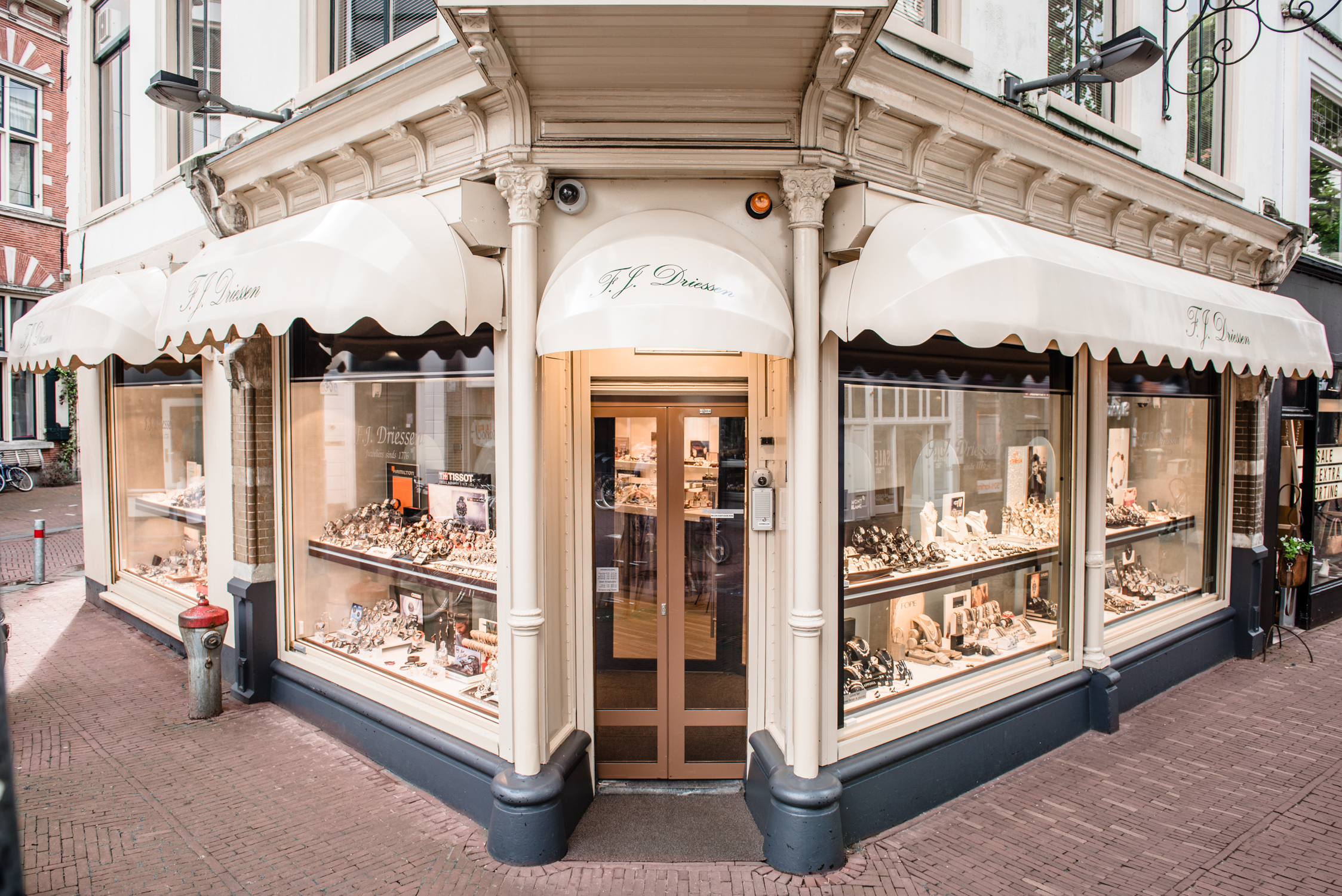 Meijoro, Barteljorisstraat 1 (Centrum, bij de Grote Markt)
